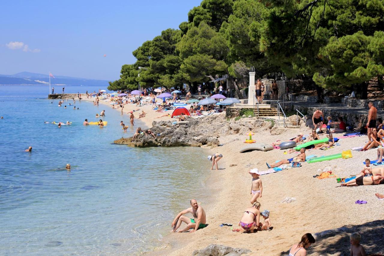 Apartments By The Sea Brela, Makarska - 6688 Exteriör bild