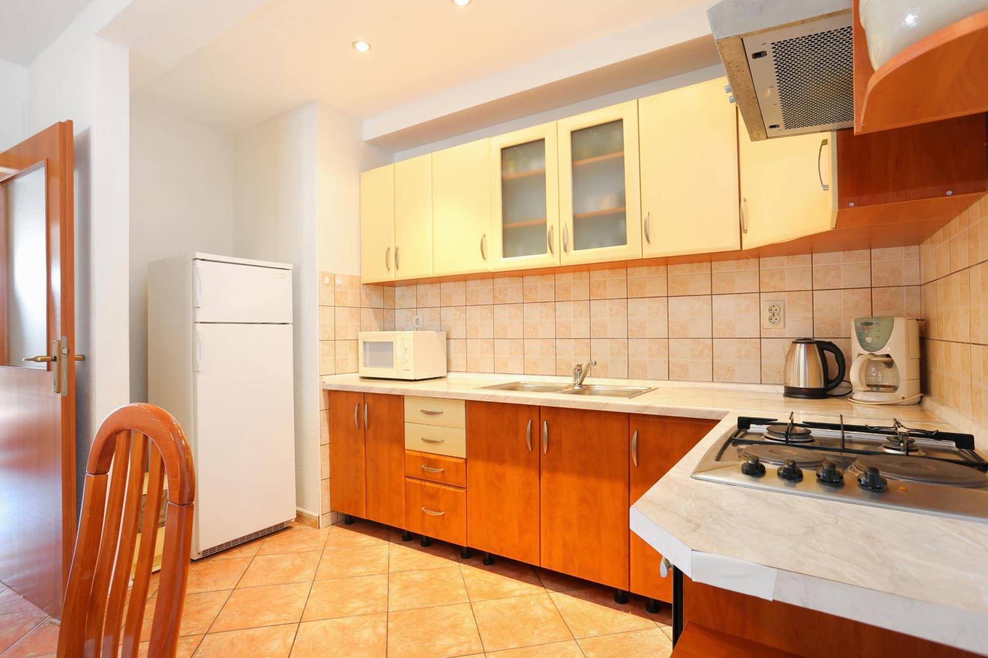 Apartments By The Sea Brela, Makarska - 6688 Rum bild